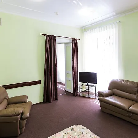 Apartment Luxury Two Bedroom Lviv